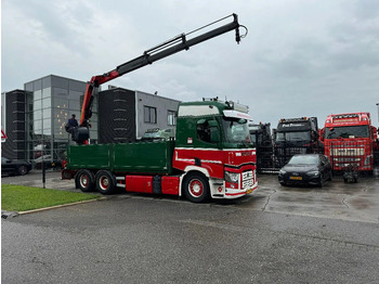 شاحنة كرين RENAULT T High 520