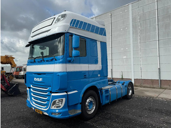 وحدة جر DAF XF 440