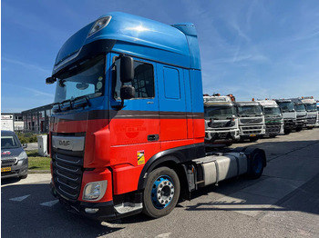 وحدة جر DAF XF 450