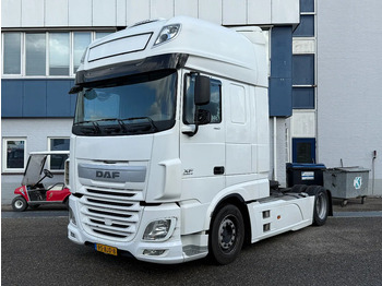 وحدة جر DAF XF 460