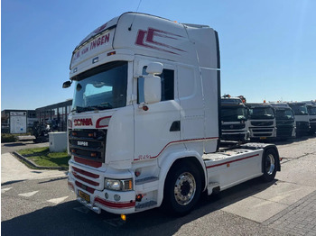 وحدة جر SCANIA R 450