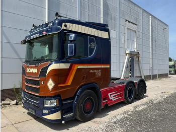 وحدة جر SCANIA R 500