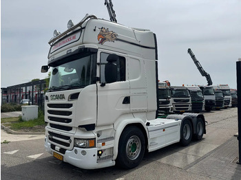وحدة جر SCANIA R 580