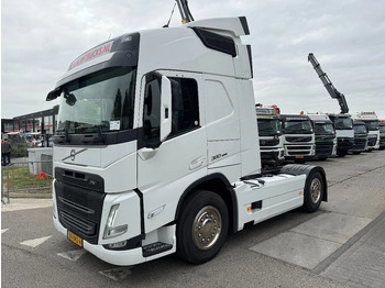 وحدة جر VOLVO FM 380