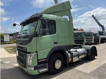 وحدة جر VOLVO FM 420