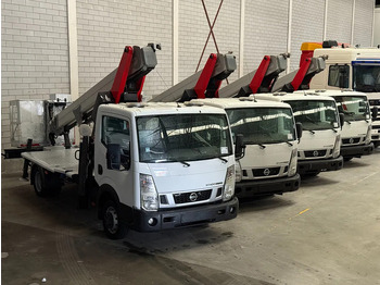 شاحنة التوصيل NISSAN