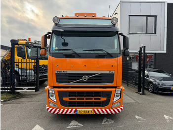 وحدة جر Volvo FH 500 8X2 - EURO 5 + LIFT/STEERING AXLE + TÜV 09-2025: صورة 2