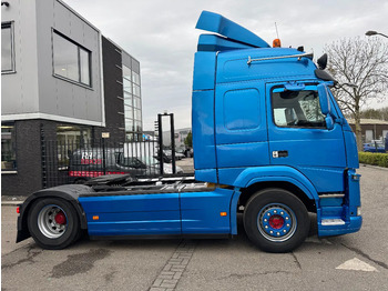 وحدة جر Volvo FM 370 4X2 SPOILERS EURO 6 SKIRTS HOLLAND TRUCK TÜV TILL 09-2025: صورة 4