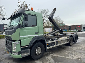 شاحنة ذات خطاف VOLVO FM 370