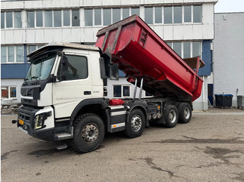 شاحنة قلاب VOLVO FMX 540