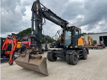 حفارة دولاب HYUNDAI