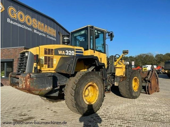 اللودر بعجل Komatsu WA 320 mit Greifschaufel + Schnellwechsler: صورة 2
