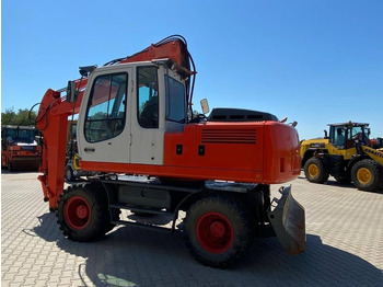 حفارة دولاب LIEBHERR A 900