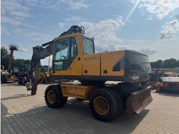 حفارة دولاب VOLVO EW180