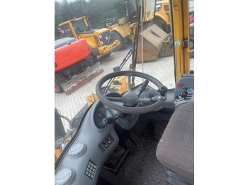 اللودر بعجل Volvo L 70 E: صورة 5