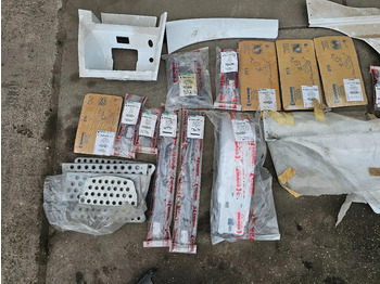 قطع غيار MERCEDES-BENZ