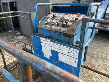 رافعة سلة تلسكوبية Aichi SR18A telescoop hoogwerker ISUZU diesel rubber pads 2007 AICHI: صورة 2