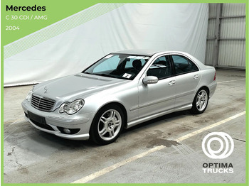 سيدان MERCEDES-BENZ