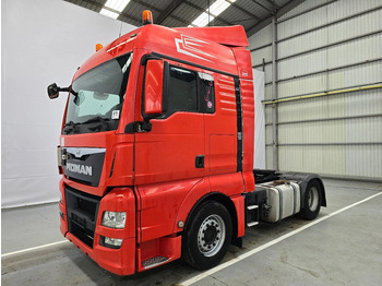 وحدة جر MAN TGX 18.440