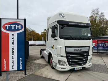وحدة جر DAF XF 460
