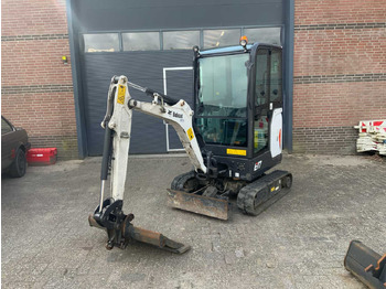 حفارة مُصَّغرة BOBCAT E17