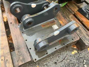 اللودر بعجل