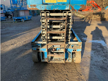 معدات الوصول GENIE - GS4047 - AERIAL WORK PLATFORMS - 2015 (ESN14015024): صورة 3