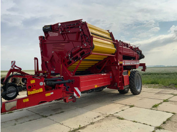 حصادة البطاطس GRIMME SE