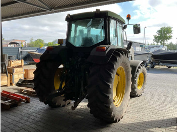 جرار John Deere 6310: صورة 4