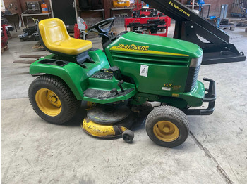 جزازة أعشاب الحدائق JOHN DEERE