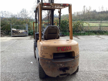 رافعة شوكية TCM 25 FORKLIFT: صورة 3