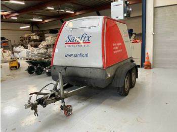 عربة مقطورة