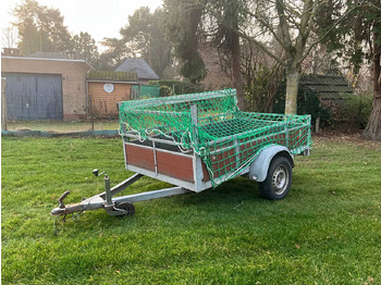 عربة مقطورة