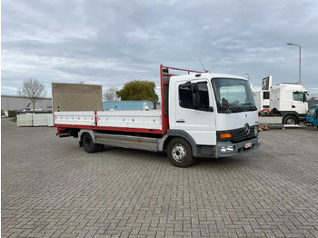 شاحنة MERCEDES-BENZ