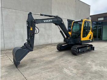 حفار زحاف VOLVO EC55B
