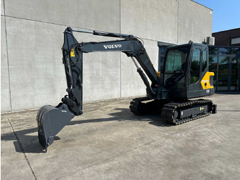حفار زحاف VOLVO EC55D
