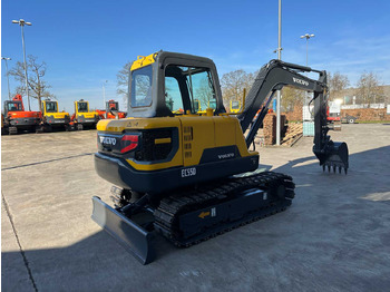 حفار زحاف Volvo EC55D: صورة 4