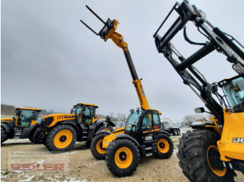 رافعة تلسكوبية JCB