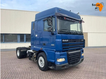 وحدة جر DAF XF 105 460