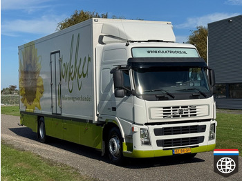 شاحنة الفريزر VOLVO FM 300