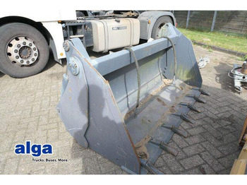 اللودر بعجل