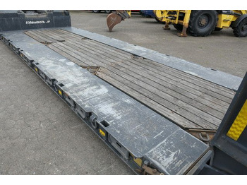 عربة منخفضة مسطحة نصف مقطورة Kässbohrer LB2, Tiefbett, Ausziehbar, Verbreiterbar,Gelenkt: صورة 3