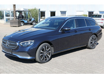 سيارة MERCEDES-BENZ