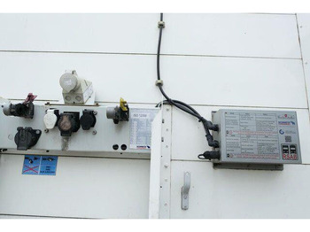 نصف مقطورة ستارة Schmitz Cargobull SCS 18/L-13.62 EB,2-Achser,LBW 2.0to.,Alu-Felgen: صورة 3 نصف مقطورة ستارة Schmitz Cargobull SCS 18/L-13.62 EB,2-Achser,LBW 2.0to.,Alu-Felgen: صورة 3