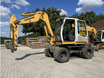 حفارة دولاب LIEBHERR