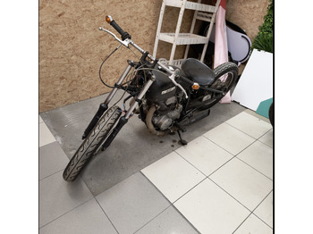دراجة نارية HONDA