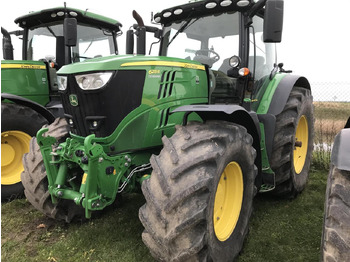 جرار JOHN DEERE 6215R