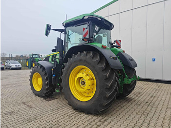 جرار John Deere 7R 330: صورة 5