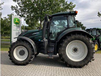 جرار VALTRA T174