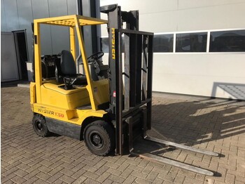 رافعة شوكية تعمل بالغاز HYSTER